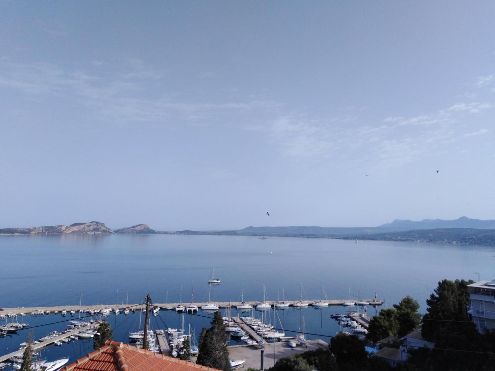 Bay Blue Apartment Pylos
