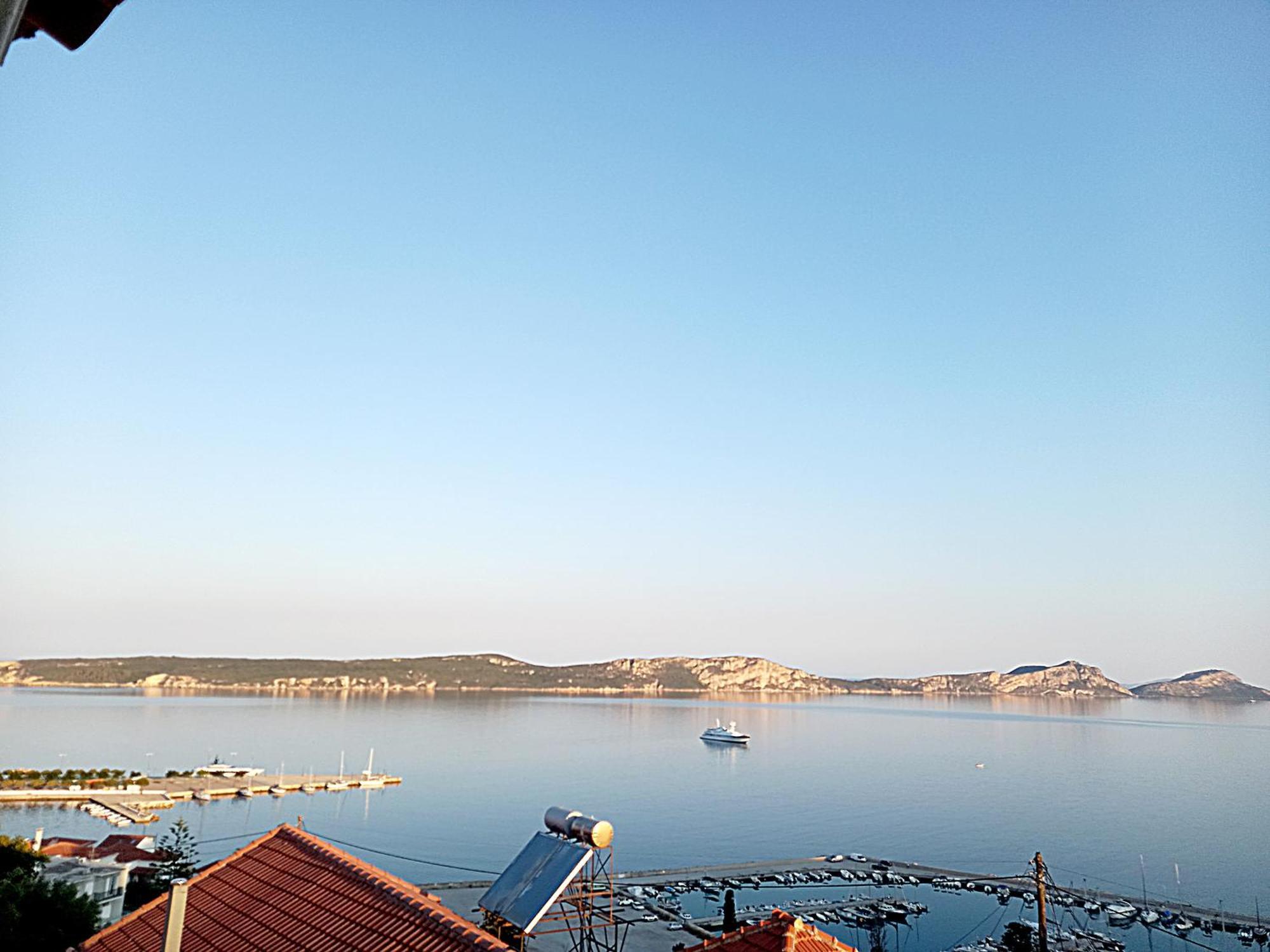Bay Blue Apartment Pylos